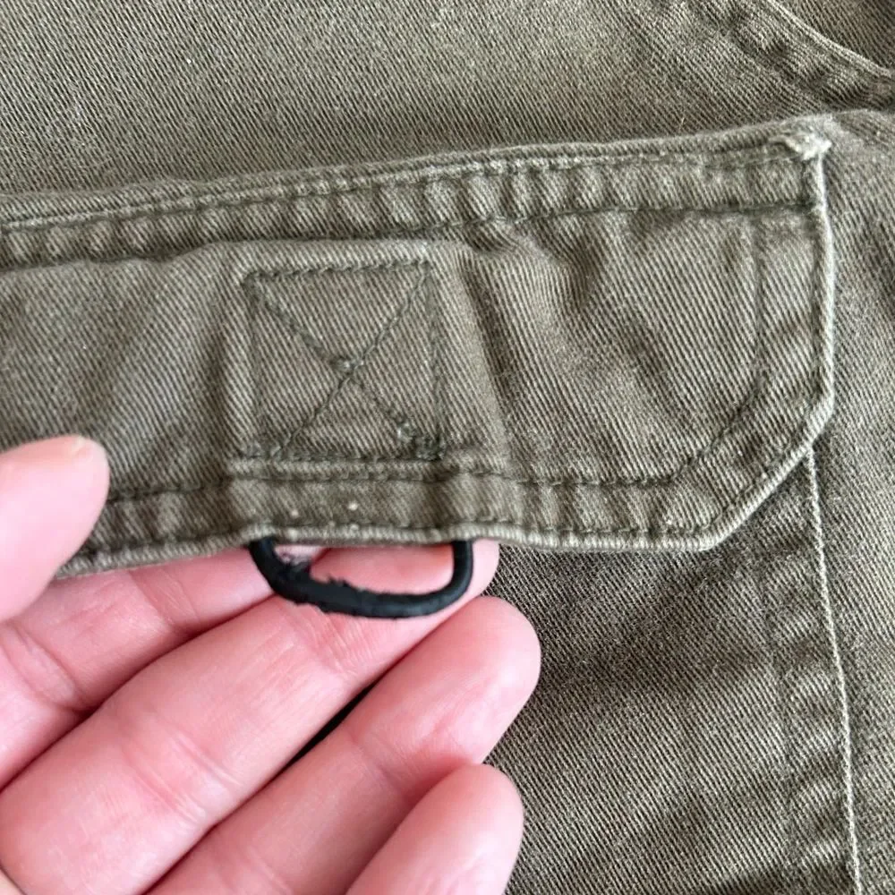 Chazzz‎ 90s Y2K Vintage Olive Army Green Utility Cargo Shorts Sz 7 Outdoor